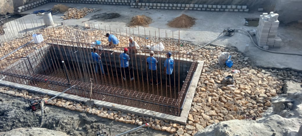 Blue Lagoon Pool Slide 3 - Stunning pool construction and maintenance
